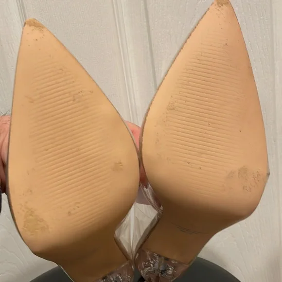 Clear Heels Size 10 - Picture 8 of 10